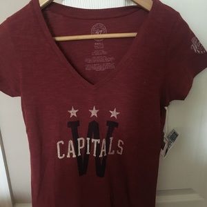 Go Caps! NWT red women’s v-neck tee